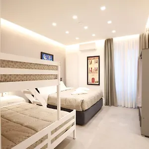 Unique Luxury Couette-café